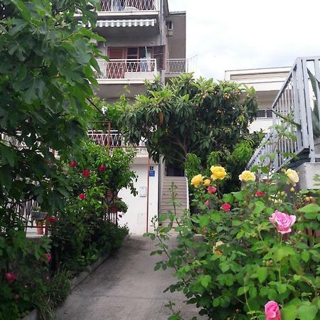 Apartman Adriatic Pavlinovic - Макарска Екстериор снимка