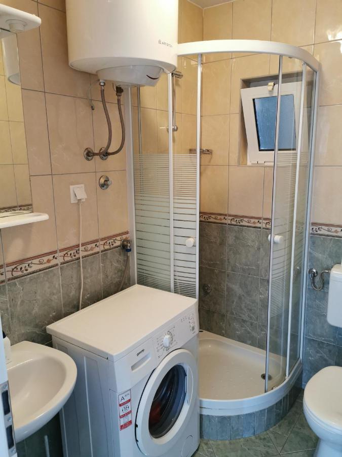 Apartman Adriatic Pavlinovic - Макарска Екстериор снимка