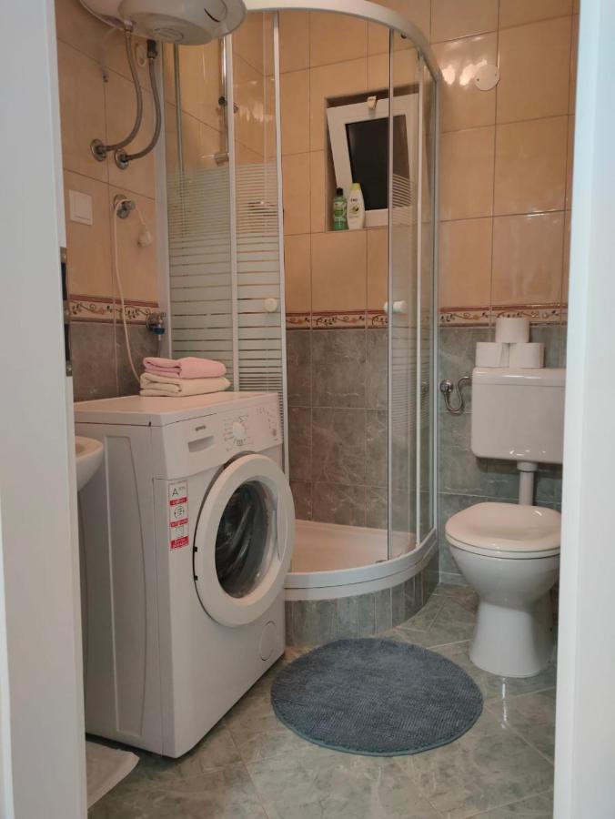 Apartman Adriatic Pavlinovic - Макарска Екстериор снимка