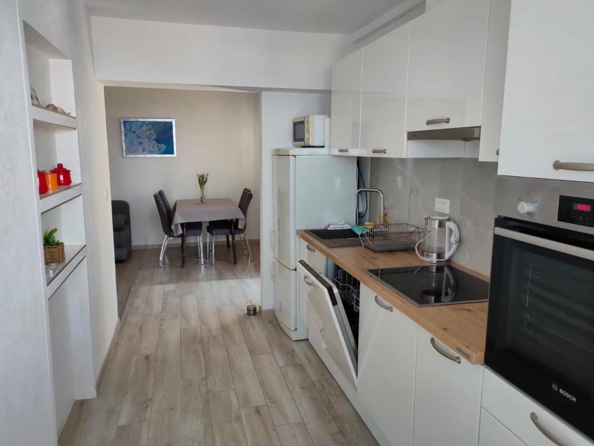 Apartman Adriatic Pavlinovic - Макарска Екстериор снимка