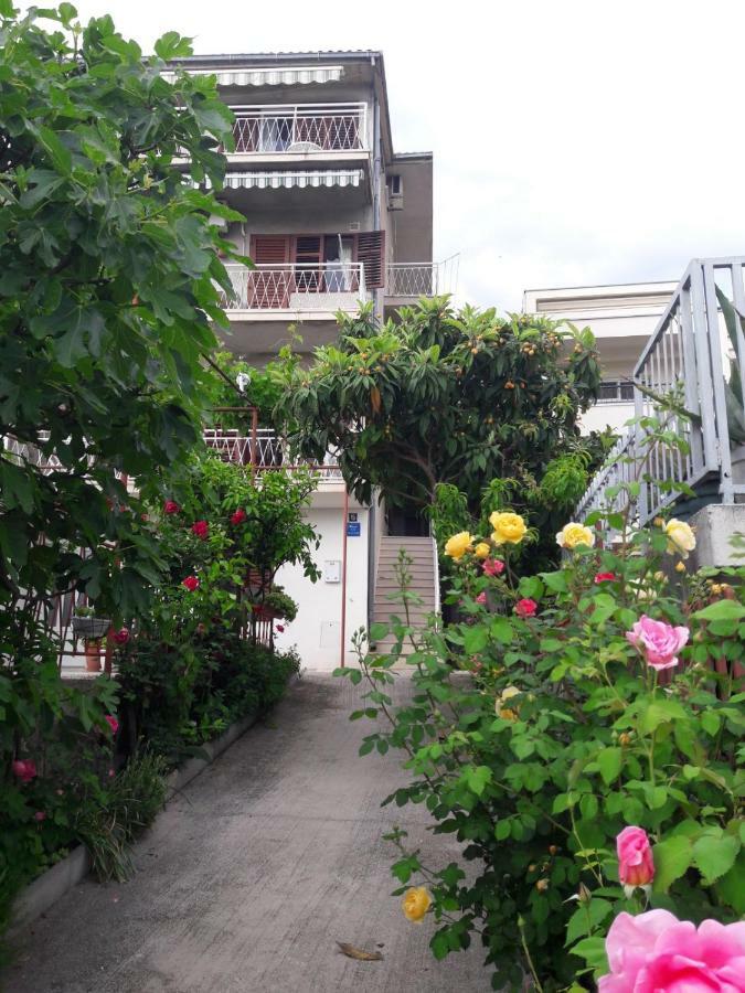 Apartman Adriatic Pavlinovic - Макарска Екстериор снимка