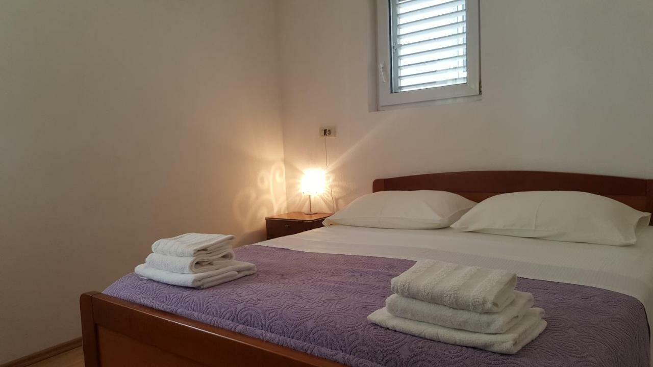 Apartman Adriatic Pavlinovic - Макарска Екстериор снимка