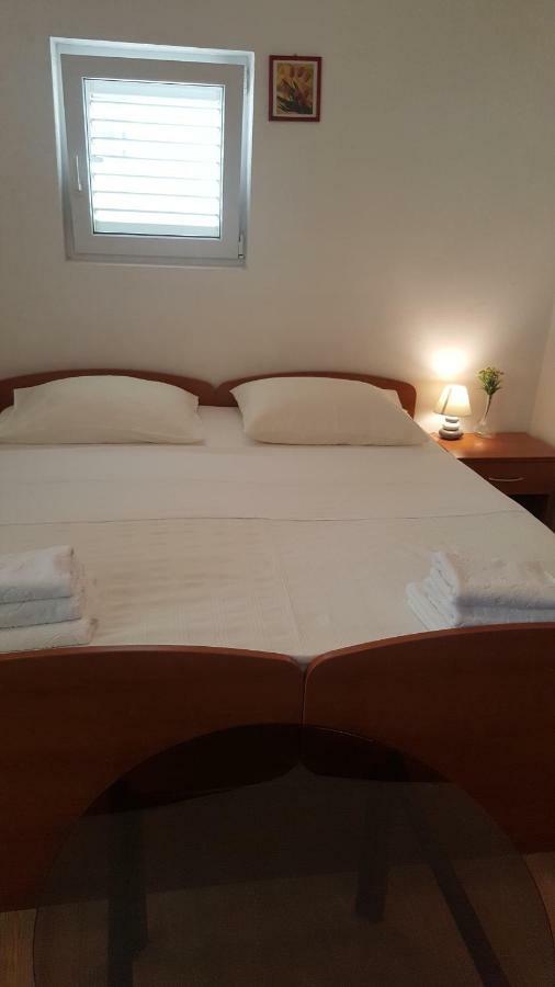 Apartman Adriatic Pavlinovic - Макарска Екстериор снимка